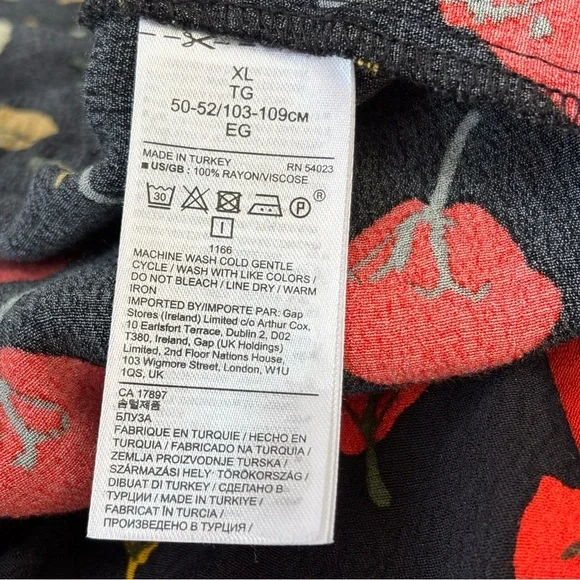 Banana Republic Dark Floral Keyhole Peplum Top Boho Rose Petal Black Red Size XL - Picture 9 of 9